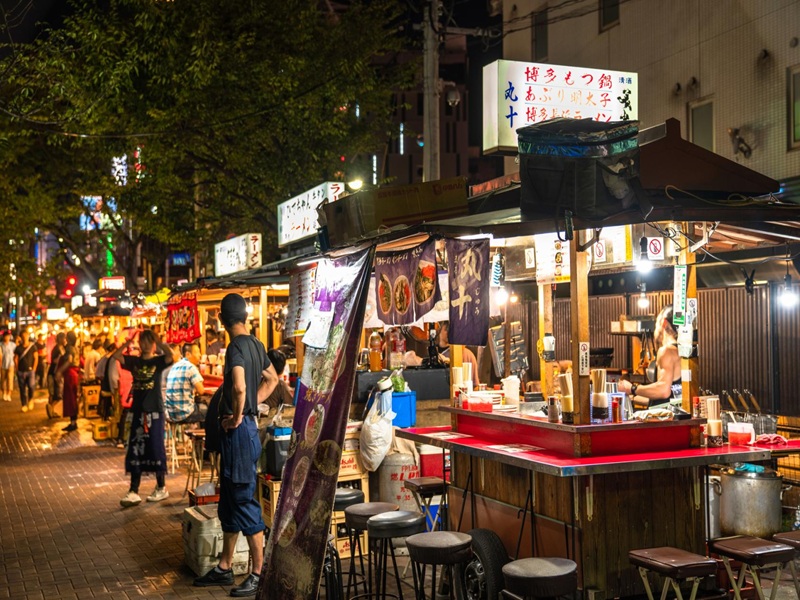 中洲屋台自由逛