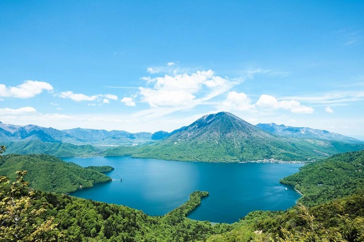 中禪寺湖