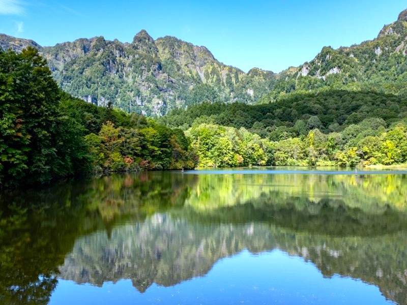 戶隱鏡池