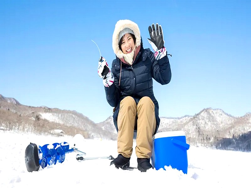 檜原湖冰上釣魚