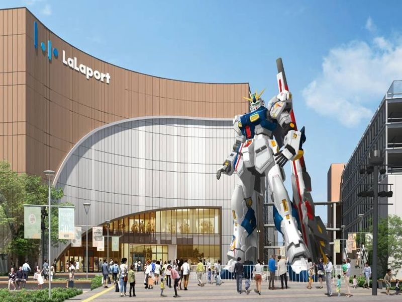 福岡LALAPORT巨型鋼彈



