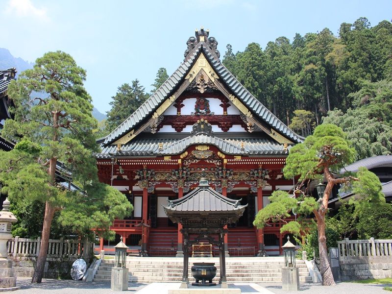 身延山~久遠寺